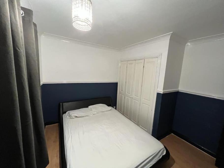노팅엄 Cheerful 3 Bed House With Free Parking. 빌라 외부 사진