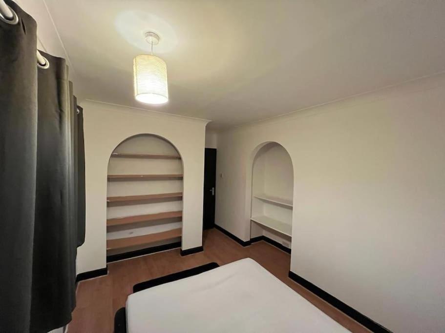 노팅엄 Cheerful 3 Bed House With Free Parking. 빌라 외부 사진