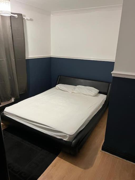 노팅엄 Cheerful 3 Bed House With Free Parking. 빌라 외부 사진